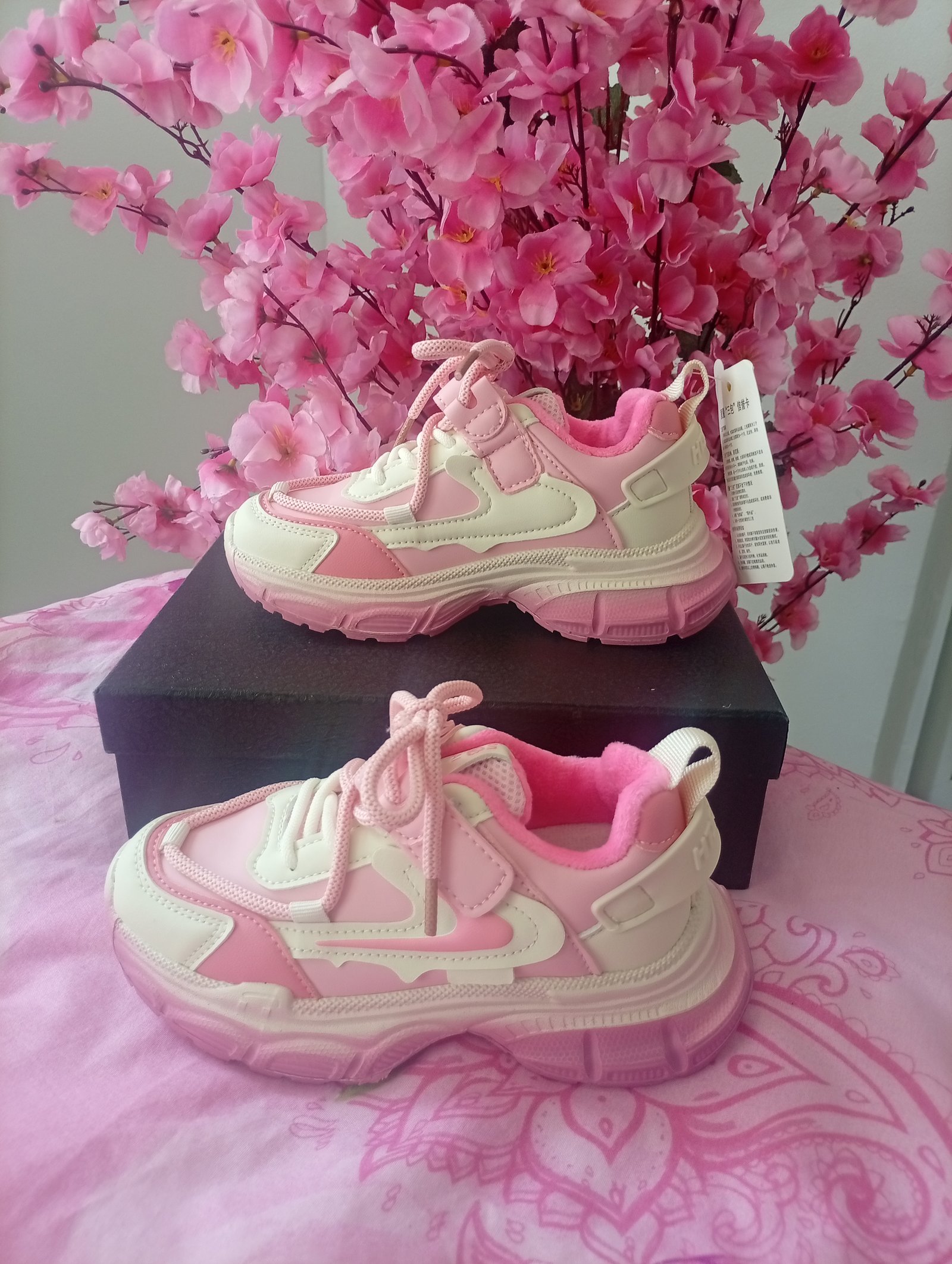 Sneakers 8