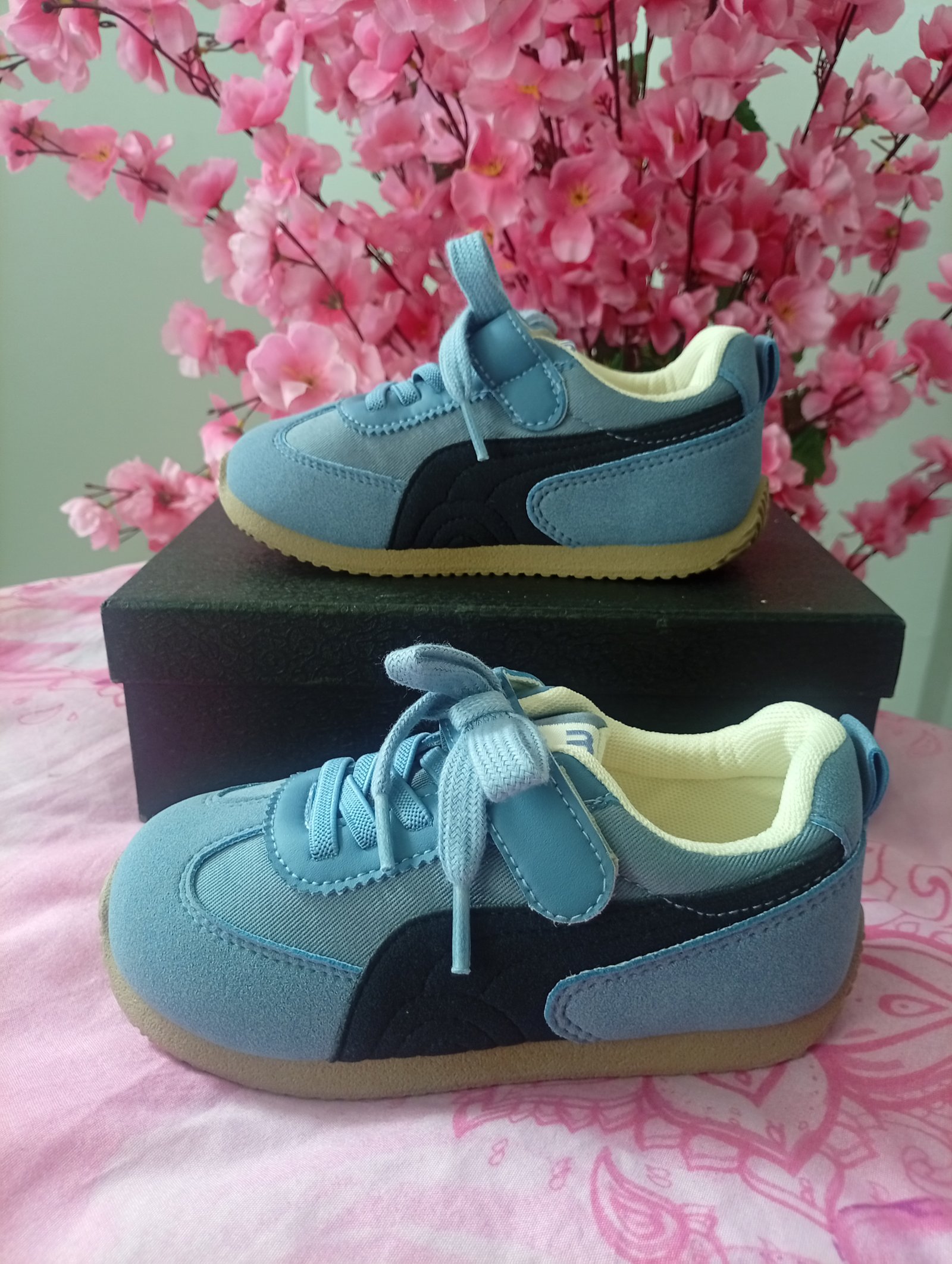 Sneakers 14
