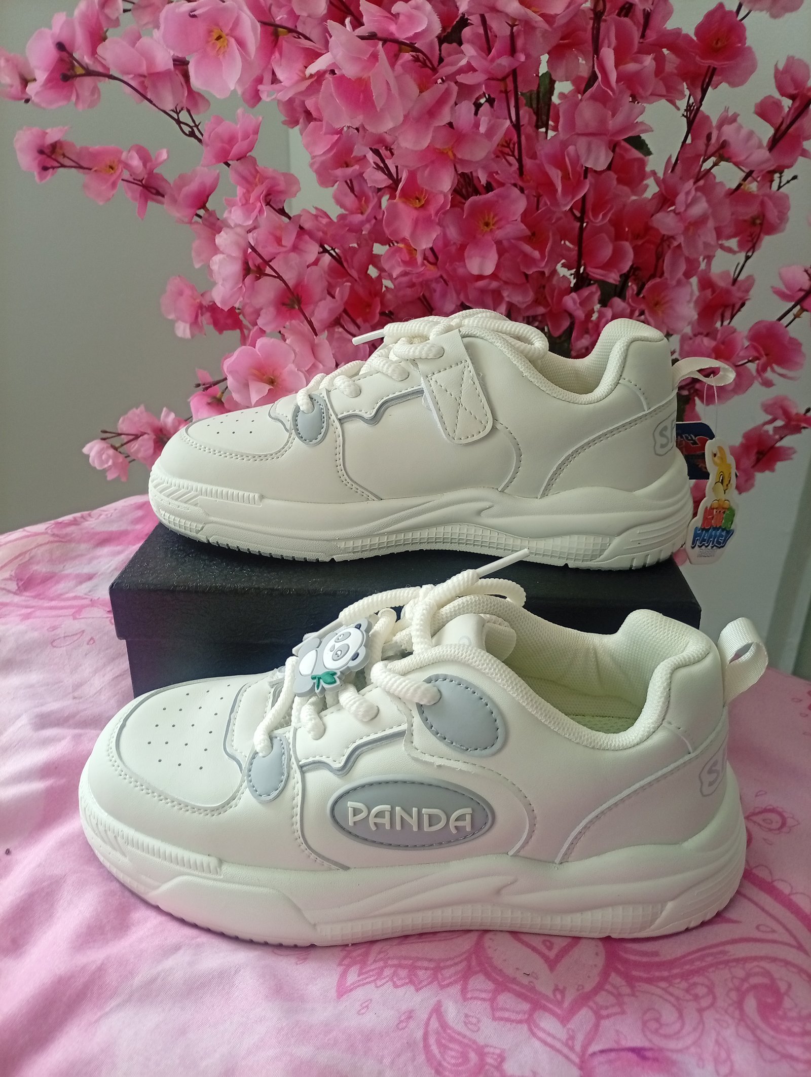 Sneakers 24