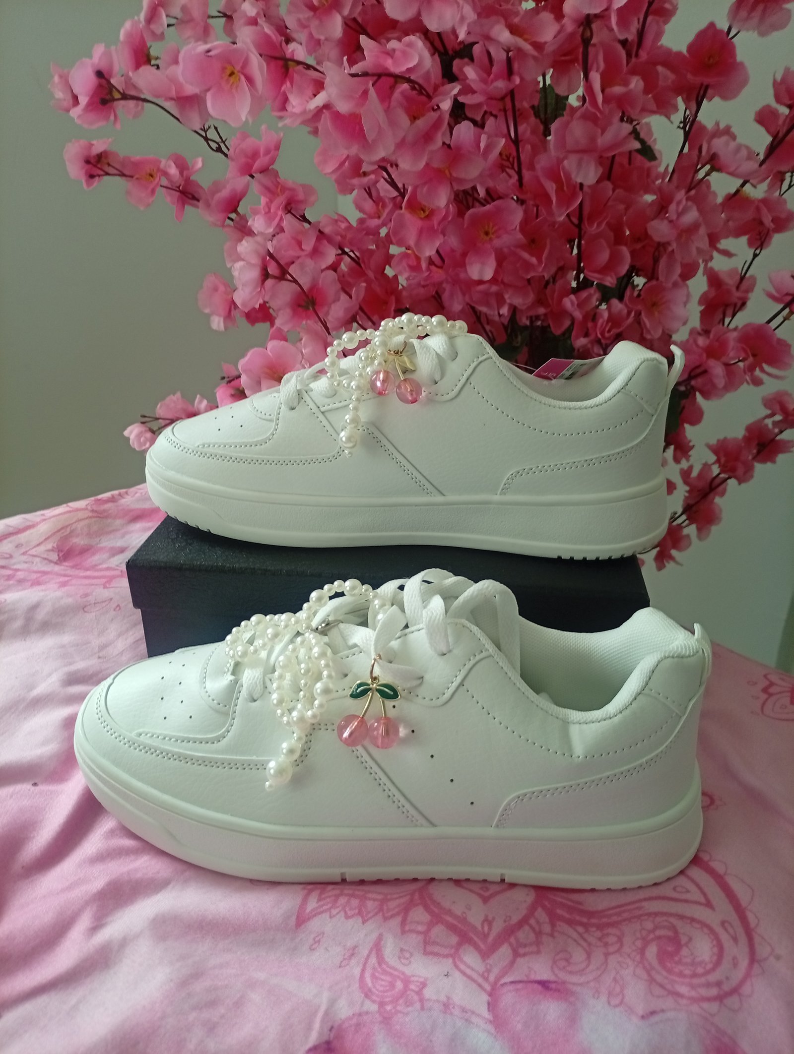 Sneakers 25