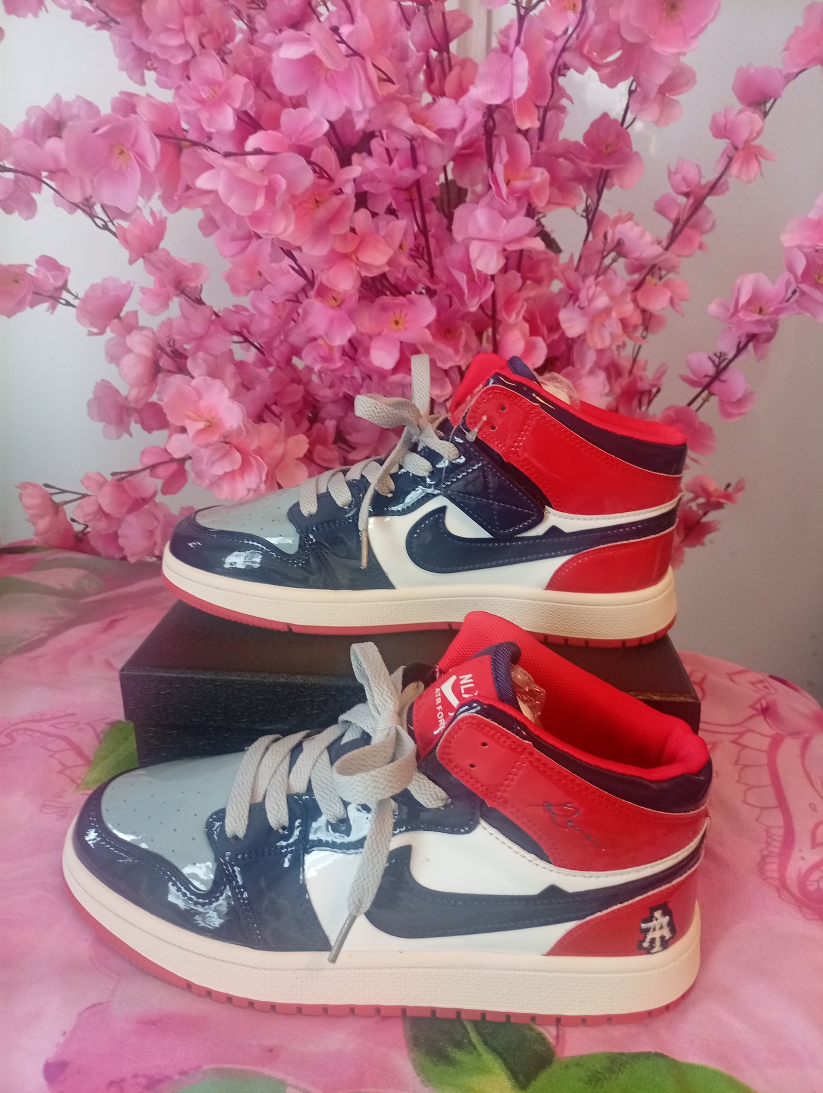 Sneakers 35