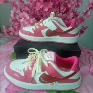 Sneakers 37