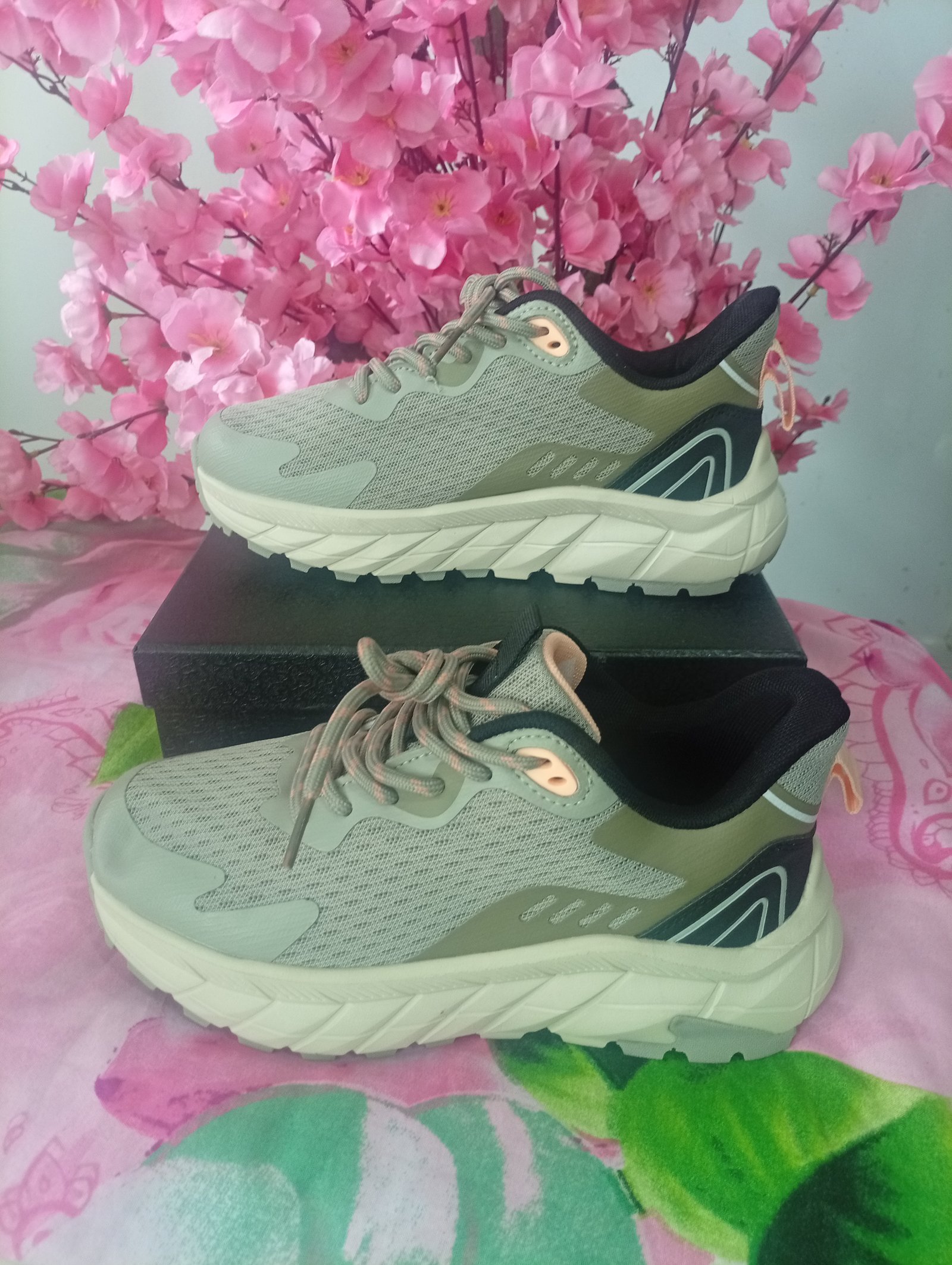 Sneakers 39