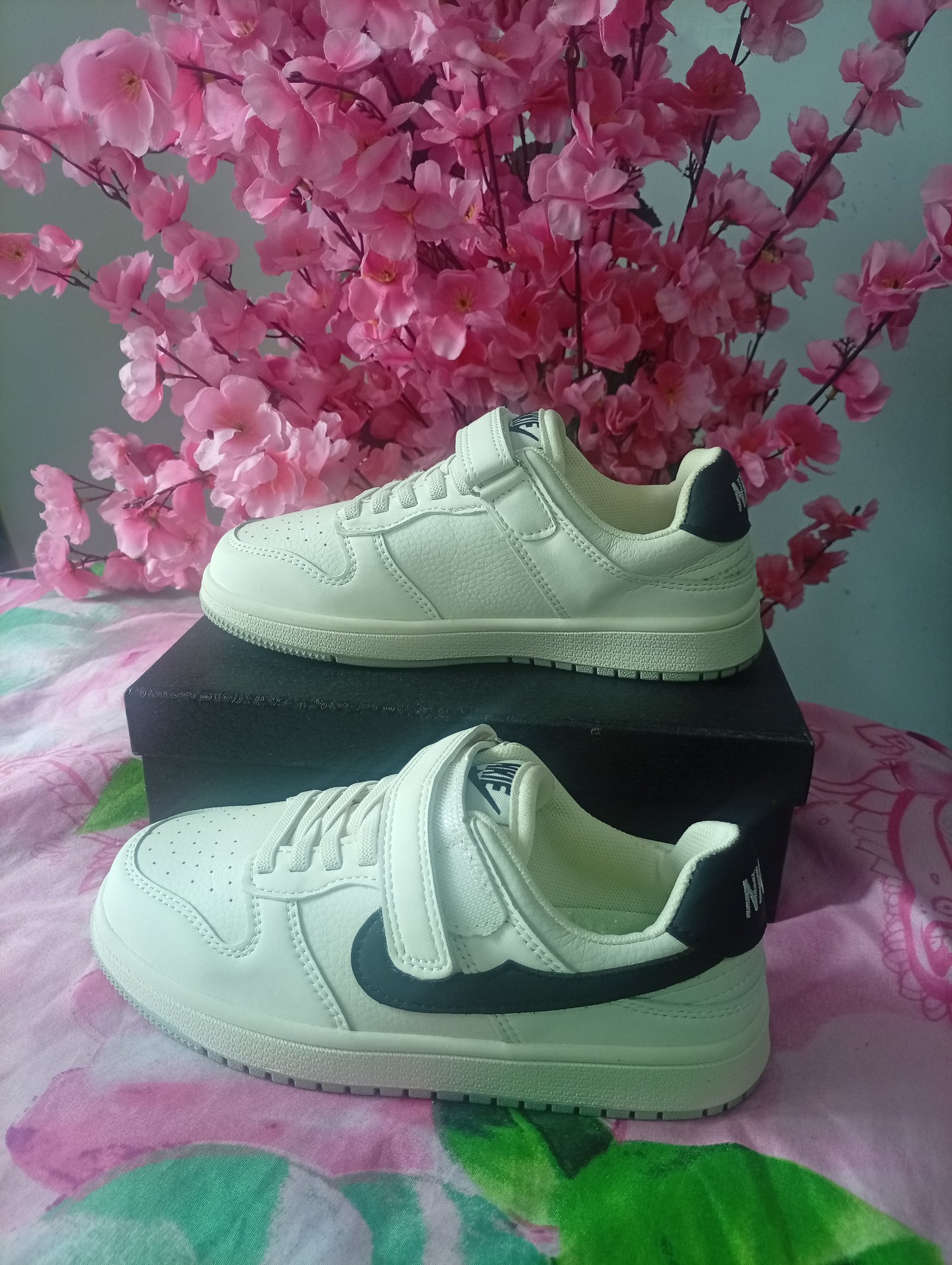 Sneakers 47