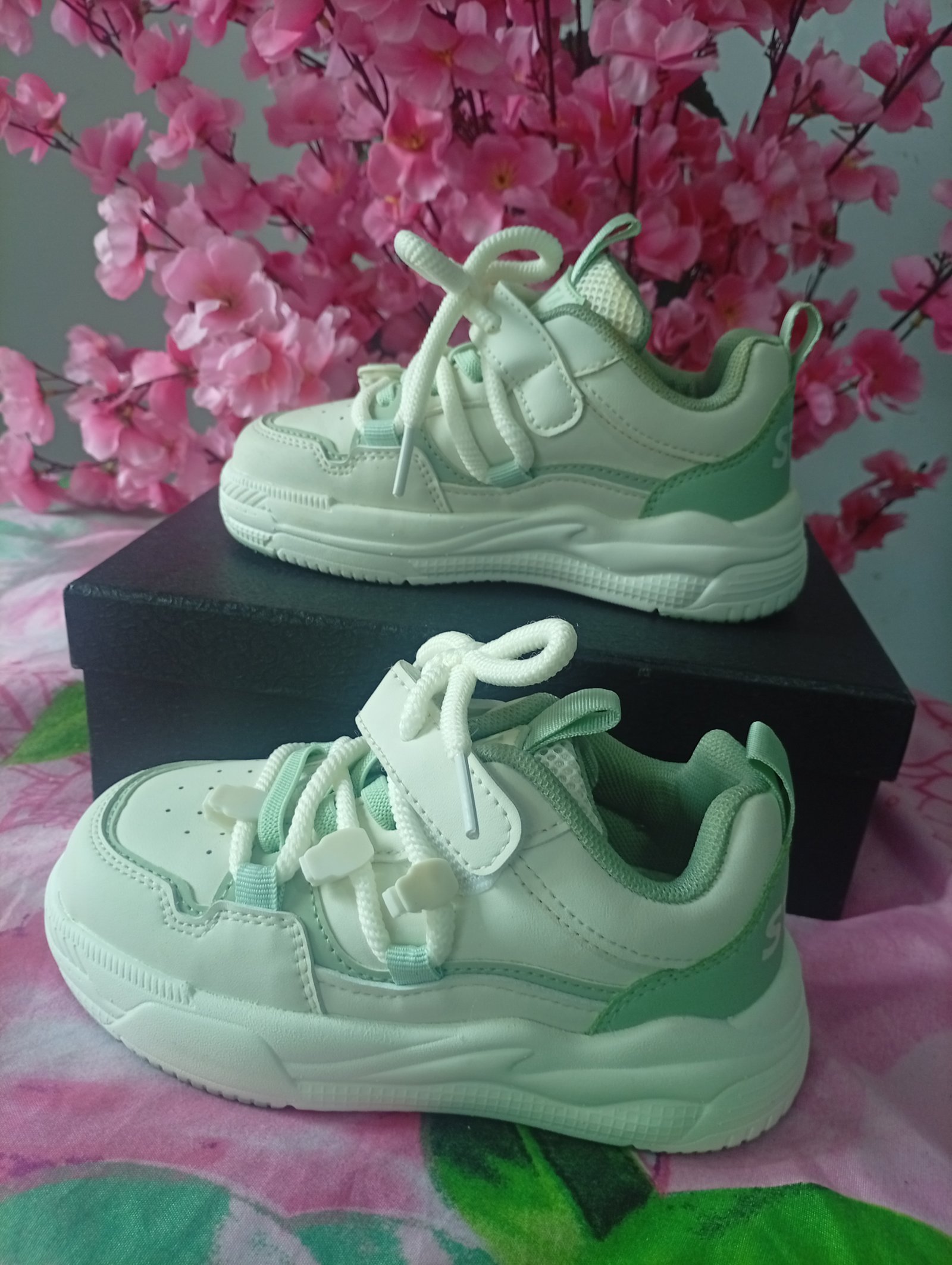 Sneakers 49