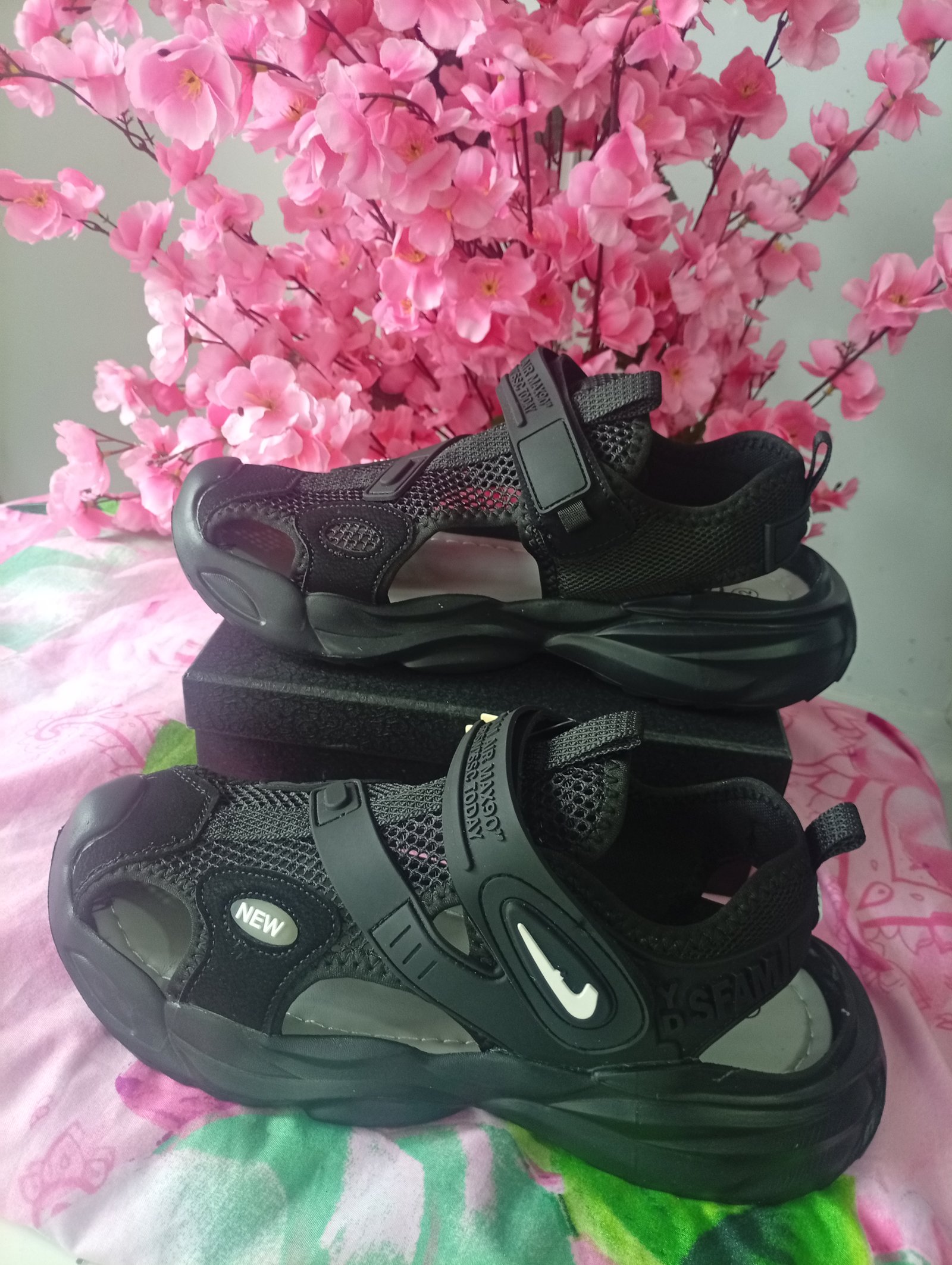 Sandals black colour