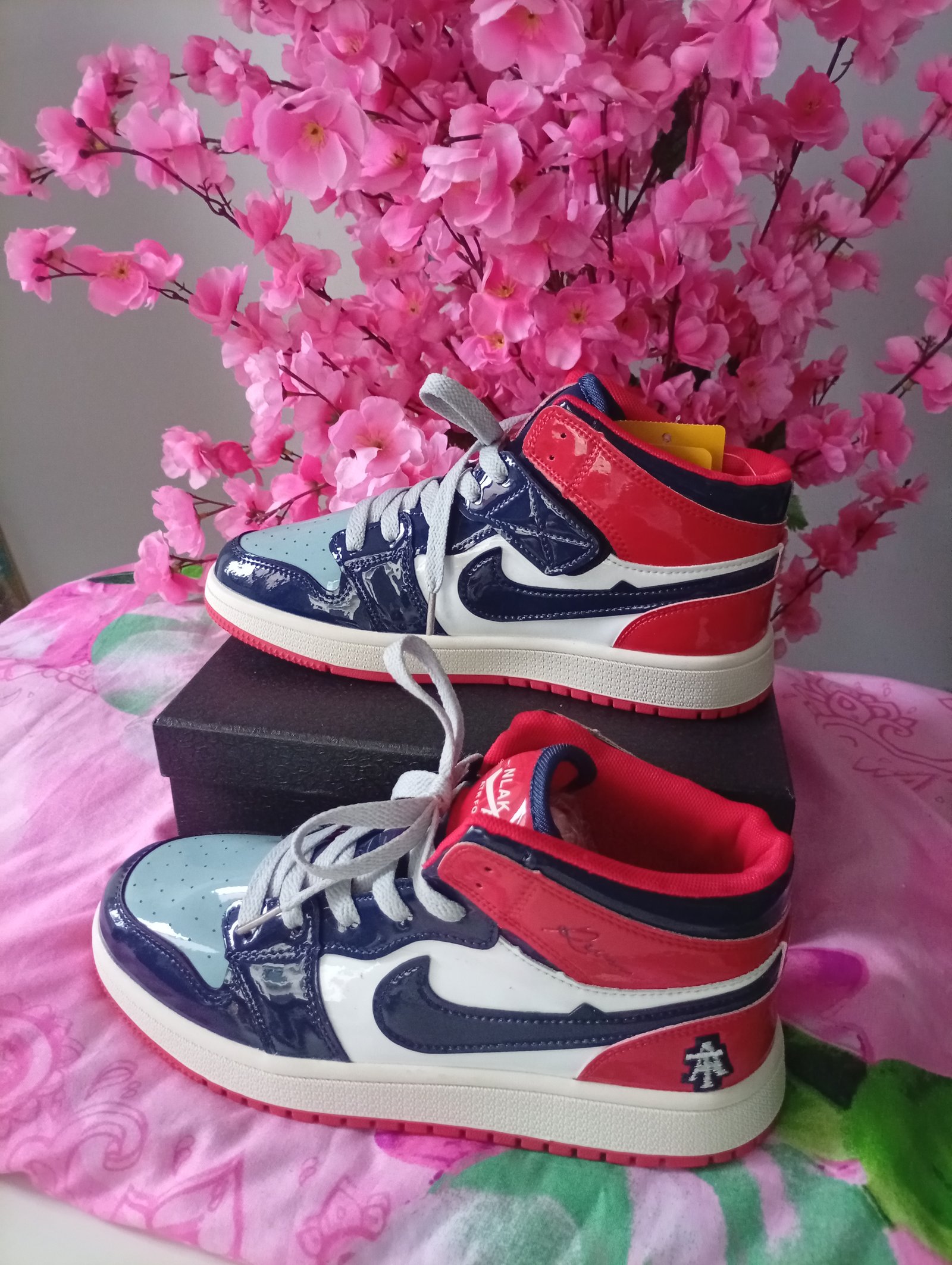 Sneakers 80